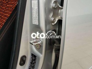 Toyota Yaris 2017 - Màu bạc, xe nhập