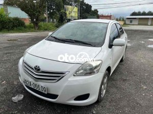 Toyota Vios 2012 - Màu trắng