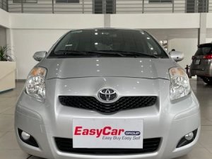 Toyota Yaris 2013 - Màu bạc, xe nhập số tự động