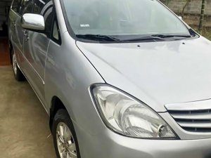 Toyota Innova 2009 - Màu bạc, giá chỉ 258 triệu