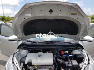 Toyota Yaris 2017 - Màu bạc, xe nhập