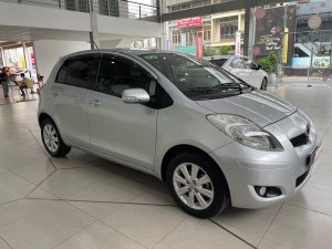 Toyota Yaris 2013 - Màu bạc, xe nhập số tự động