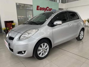 Toyota Yaris 2013 - Màu bạc