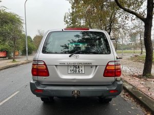 Toyota Land Cruiser 2000 - Màu bạc, giá 399tr