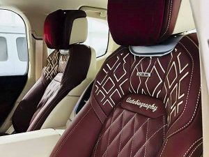 Toyota Land Cruiser 2022 - Màu đen, nhập khẩu nguyên chiếc