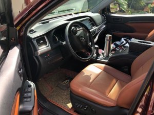 Toyota Highlander 2017 - Màu đỏ, nhập khẩu nguyên chiếc