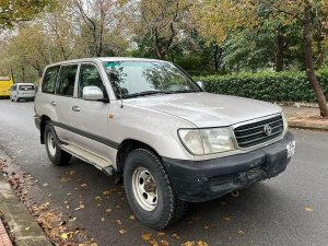 Toyota Land Cruiser 2000 - Màu bạc, giá 399tr