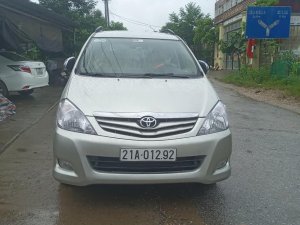 Toyota Innova 2008 - Xe màu bạc