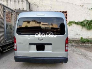 Toyota Hiace 2011 - Xe đăng kiểm dài đến năm 2031