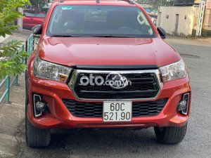 Toyota Hilux 2019 - Số tự động 1 cầu, đăng kí 2020