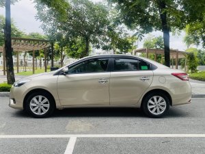 Toyota Vios 2017 - Màu vàng cát, biển TP, xe đẹp