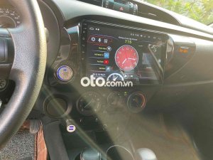 Toyota Hilux 2019 - Số tự động 1 cầu, đăng kí 2020