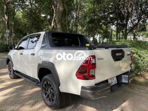 Toyota Hilux 2021 - Màu trắng, nhập khẩu, giá cực tốt