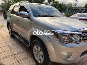 Toyota Fortuner 2010 - Xe gia đình chạy
