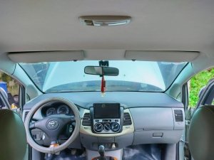 Toyota Innova 2007 - Xe màu bạc