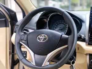 Toyota Vios 2017 - Màu vàng cát, biển TP, xe đẹp