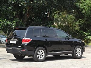 Toyota Highlander 2012 - Màu đen, nhập khẩu