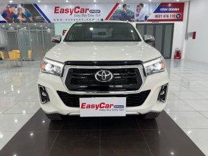 Toyota Hilux 2019 - Màu trắng, nhập khẩu
