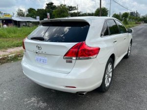 Toyota Venza 2009 - Bán xe  sản xuất năm 2009, màu trắng, nhập khẩu nguyên chiếc