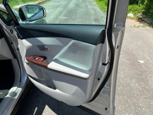 Toyota Venza 2007 - Màu bạc, xe nhập