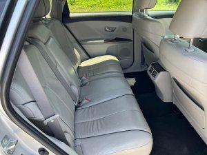 Toyota Venza 2007 - Màu bạc, xe nhập