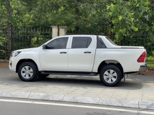 Toyota Hilux 2019 - Xe màu trắng, xe nhập, giá 720tr