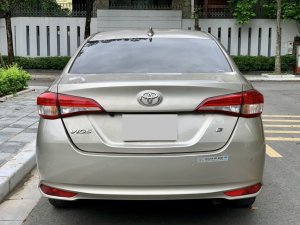 Toyota Vios 2020 - Màu vàng cát