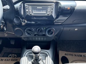 Toyota Hilux 2016 - Duy nhất số sàn