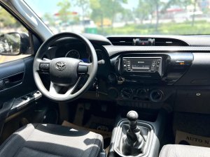 Toyota Hilux 2016 - Duy nhất số sàn