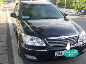 Toyota Camry 2003 - Màu đen, giá chỉ 228 triệu