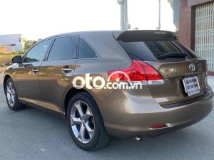 Toyota Venza 2009 - Màu nâu, nhập khẩu