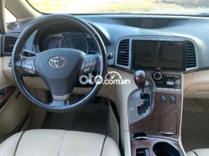 Toyota Venza 2009 - Màu nâu, nhập khẩu