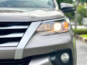 Toyota Fortuner 2019 - Thích hợp chạy gia đình và dịch vụ