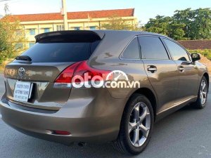 Toyota Venza 2009 - Màu nâu, nhập khẩu
