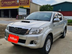 Toyota Hilux 2014 - Còn mới giá tốt 448tr