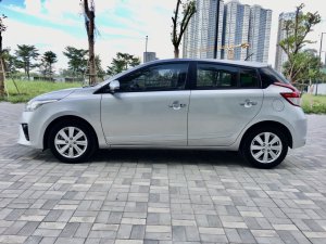 Toyota Yaris 2017 - Biển Hà Nội, tên tư nhân