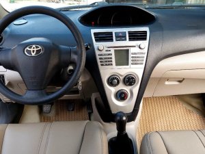 Toyota Vios 2009 - Xe màu bạc giá cạnh tranh
