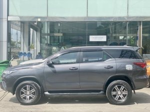 Toyota Fortuner 2016 - Thanh lý xe máy dầu số sàn, bán chính hãng