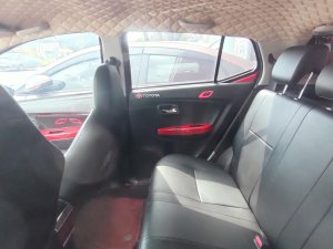 Toyota 2020 - Bán xe màu đỏ
