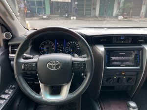 Toyota Fortuner 2019 - Máy dầu, số tự động