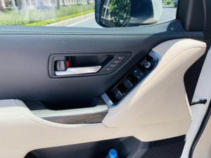 Toyota Land Cruiser 2022 - Xe có sẵn, giao ngay toàn quốc, liên hệ để có giá tốt