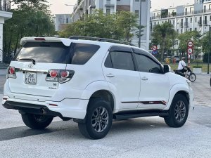 Toyota Fortuner 2016 - Màu trắng, 670tr