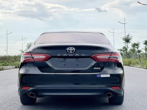 Toyota Camry 2020 - Màu đen, nhập khẩu