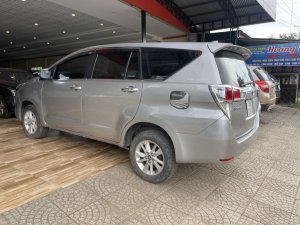 Toyota Innova 2018 - Màu bạc số sàn, giá cực tốt