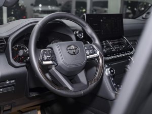 Toyota Land Cruiser 2022 - Siêu lướt, giá tốt