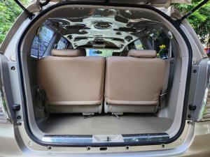 Toyota Innova 2011 - Màu nâu-vàng, gia đình sử dụng mới 95%