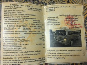 Toyota Innova 2011 - Màu nâu-vàng, gia đình sử dụng mới 95%