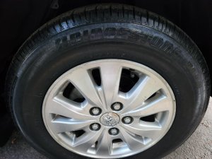 Toyota Innova 2011 - Màu nâu-vàng, gia đình sử dụng mới 95%