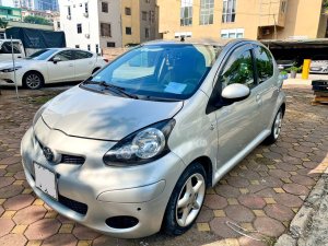 Toyota Aygo 2010 - Nhập khẩu, xe gia đình