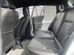 Toyota Yaris 2016 - Xe biển thành phố - Xe đi được 7v - Giấy tờ đầy đủ + Tặng thẻ chăm xe 1 năm của oto.com.vn